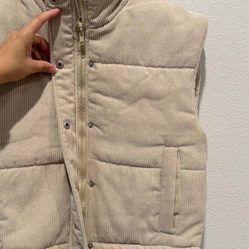 SAY WHAT Women Puffer Vest Size M Corduroy Tan Quilted Gorpcore Streetwear New - Picture 2 of 9